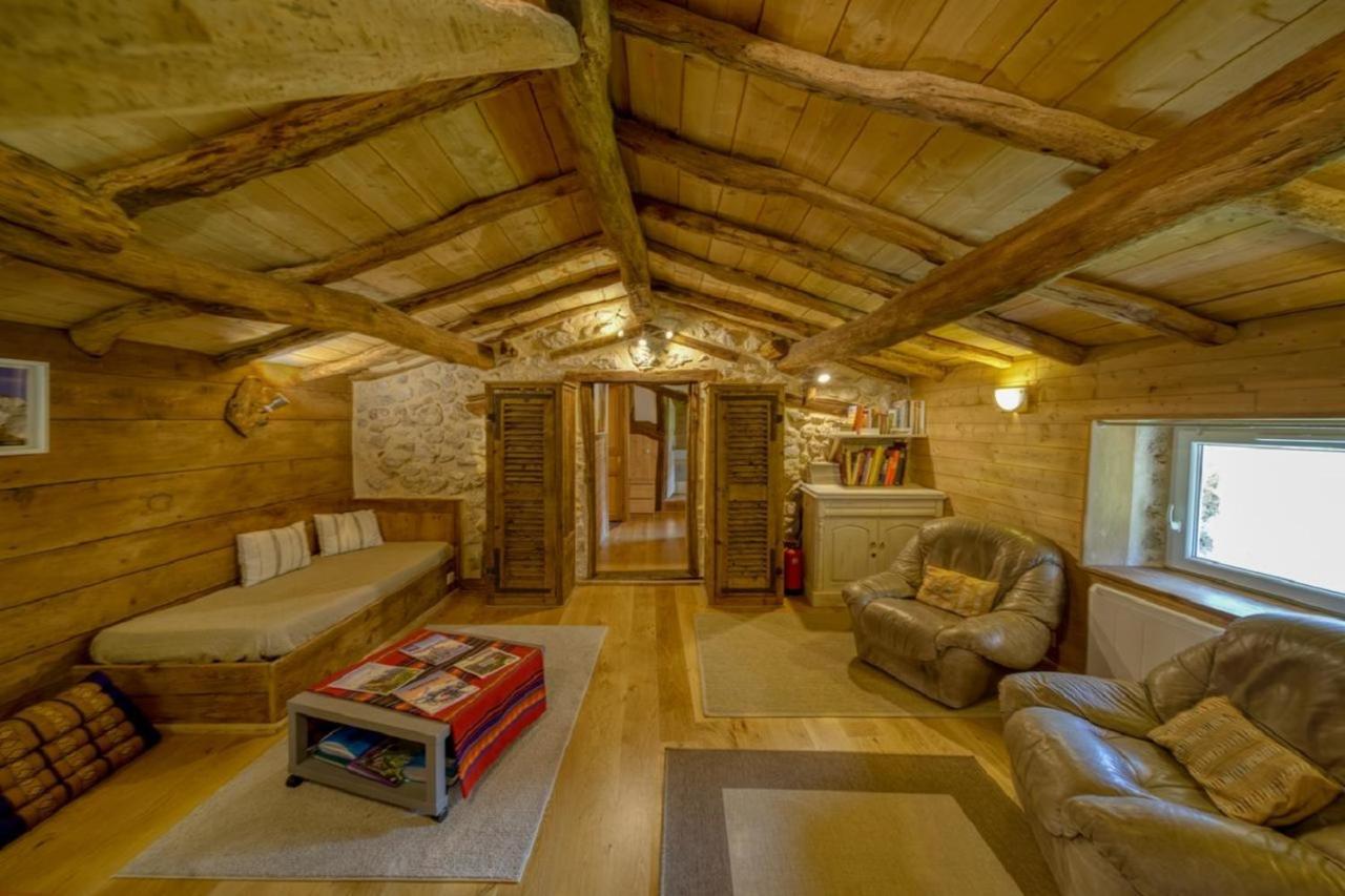 L'echappee En Vercors Holiday home